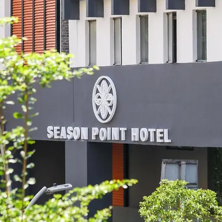 Season Point Hotel